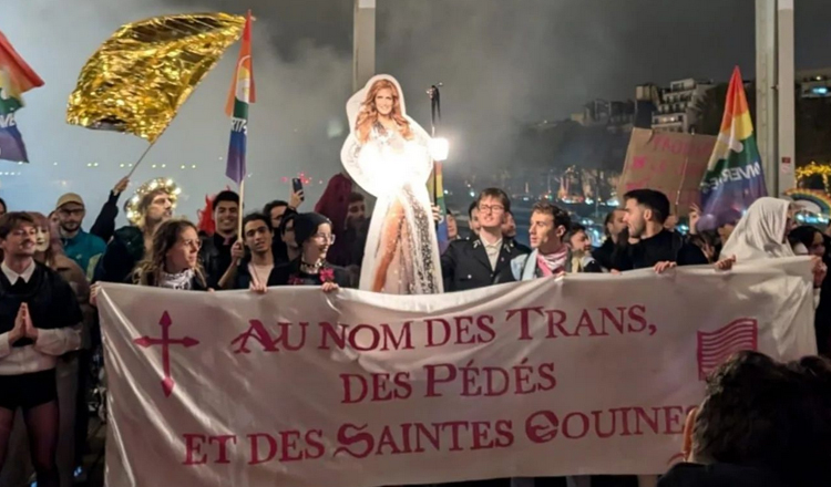 cérémonie de ré-homosexualisation